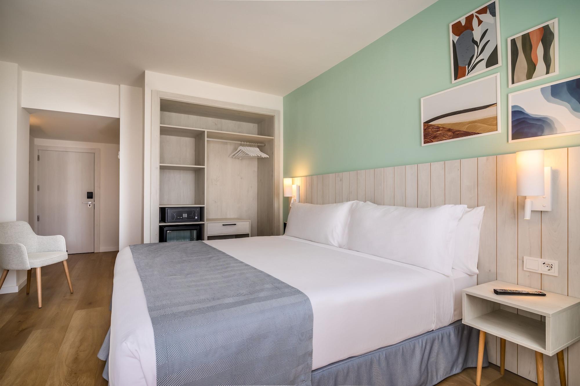 Barcelo Ponent Beach Cala d'Or  Exterior photo