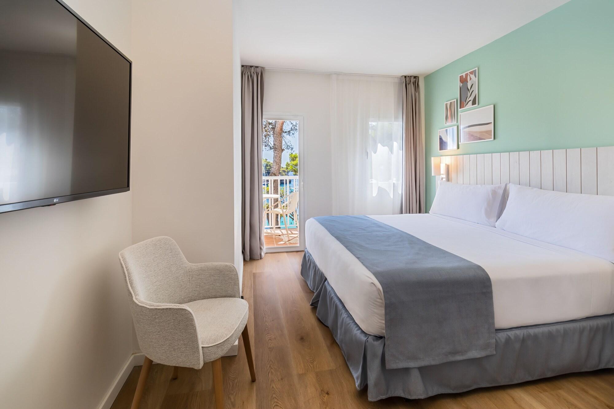 Barcelo Ponent Beach Cala d'Or  Exterior photo